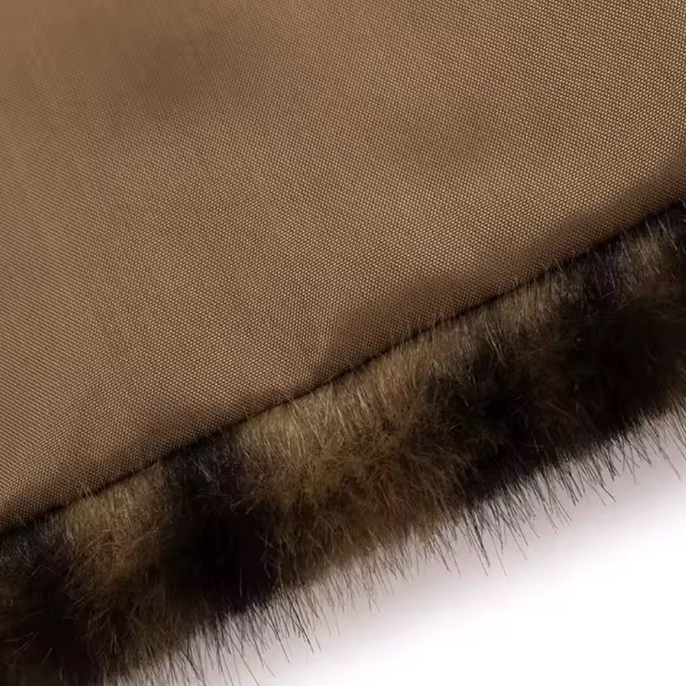 Leopard Faux Fur Cropped Capelet - Picture 7 of 9